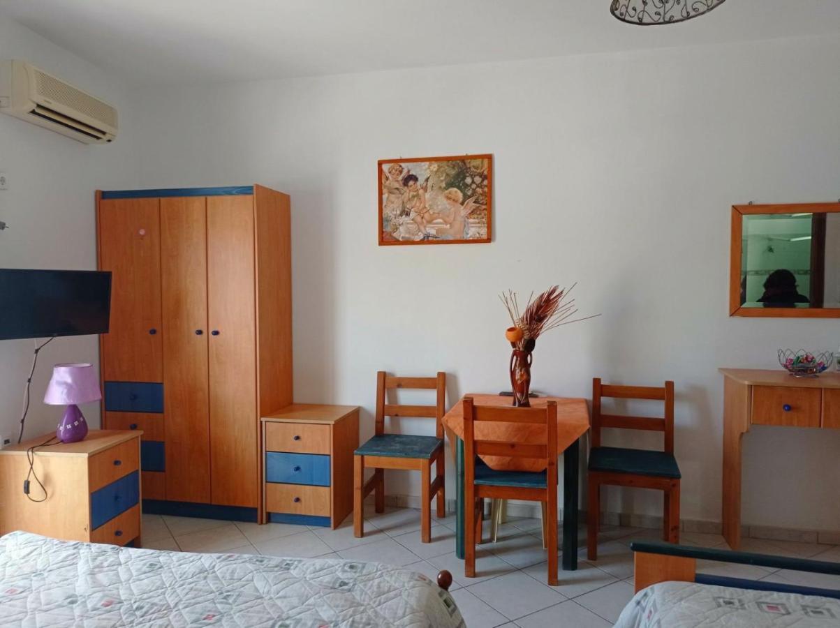 Limanaki Studios Furni Esterno foto